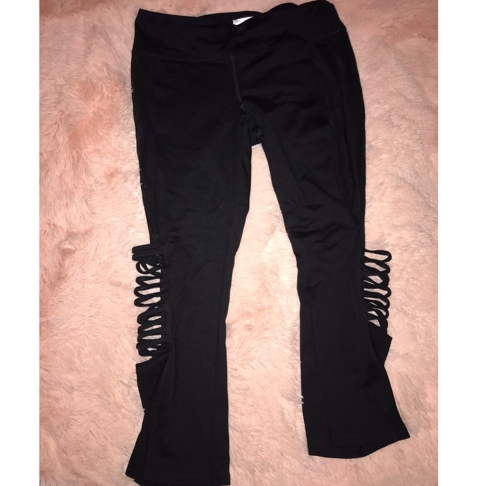 SOLD F21 leggings 2 for $25